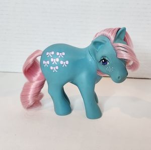 Vintage 1980s G1 My Little Pony Earth Pony "Bow Tie" (dark blue)